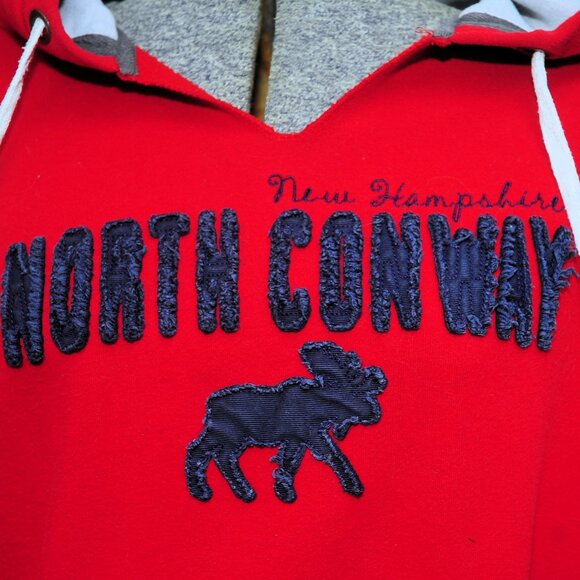 North Conway NH Upcycled Reconstructed Red Hoodie Sweatshirt Med Check Sleeves - Picture 4 of 11